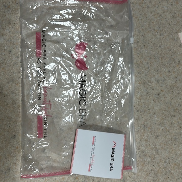 Magic Bra size 34 NWOT - Picture 3 of 5